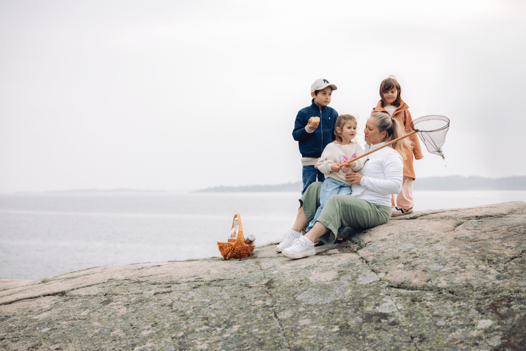 Jennie njuter av livet utan glasögon med familjen